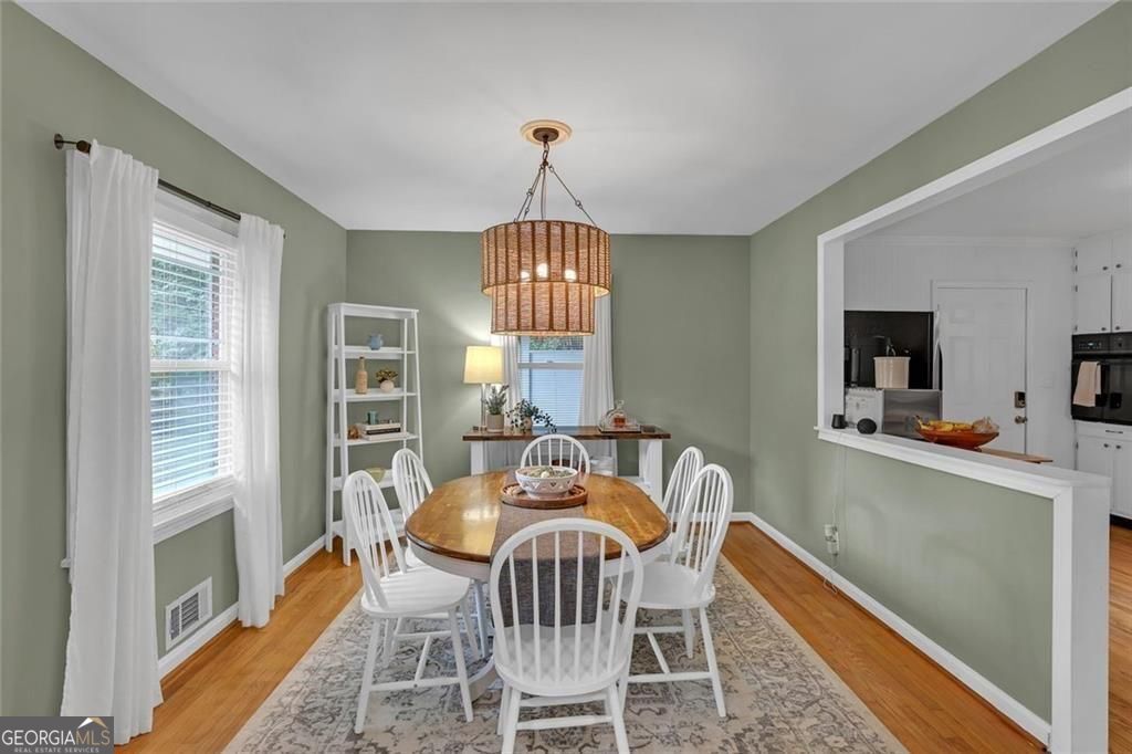 1095 Latham Road Property Photo 3