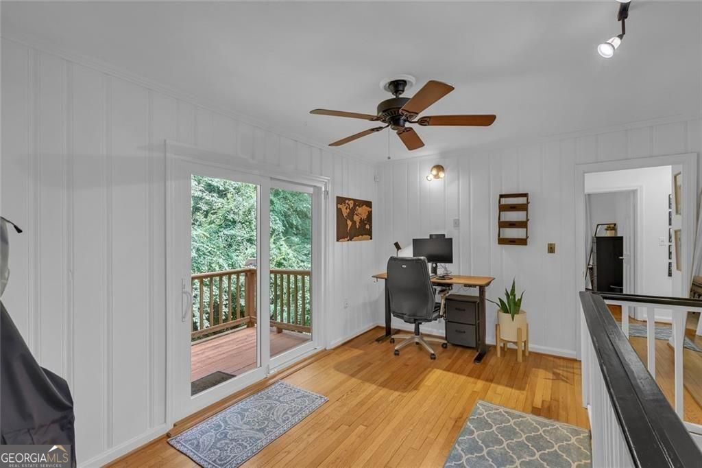 1095 Latham Road Property Photo 18