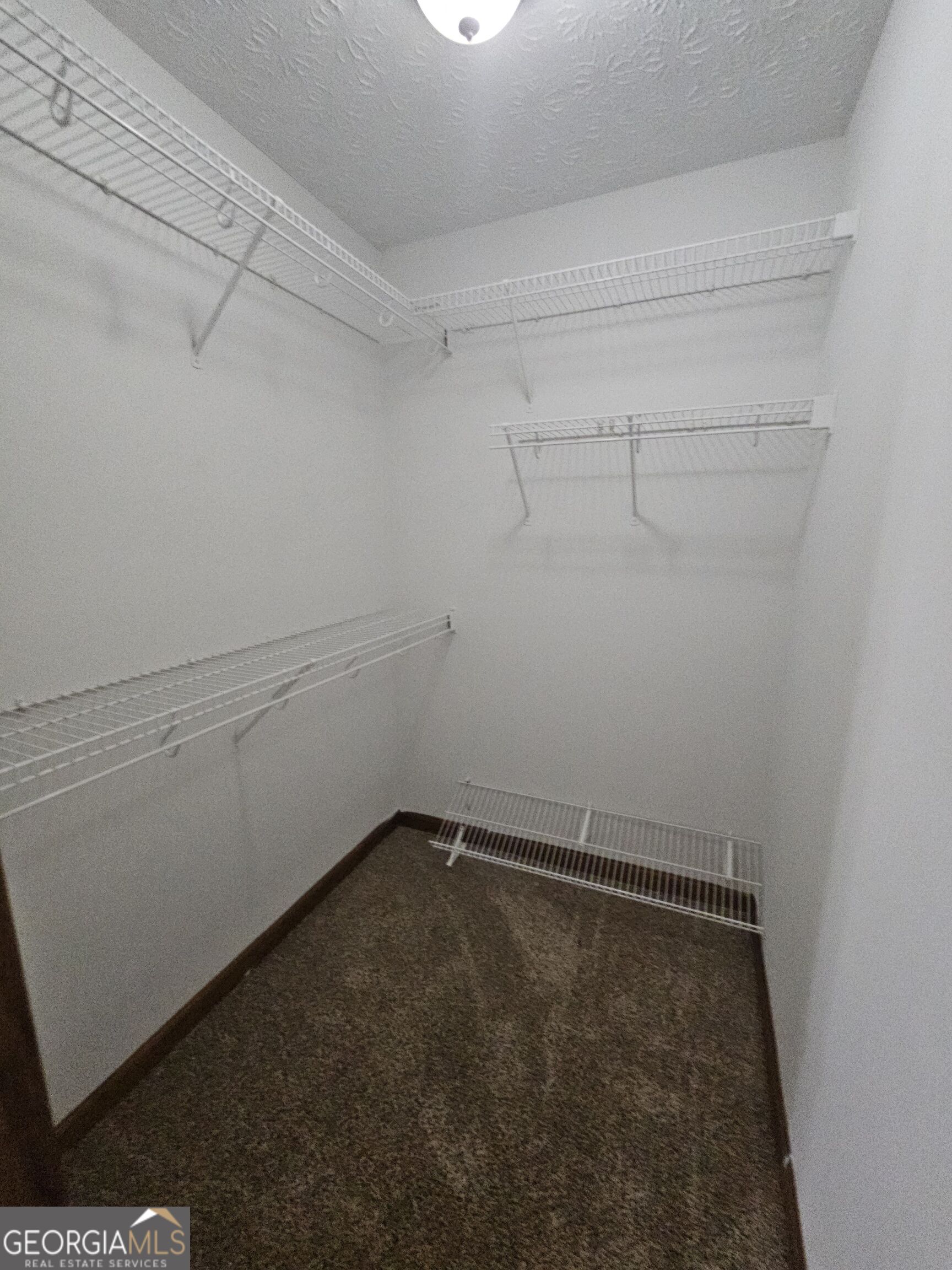 85 Sunnybrook Drive Property Photo 17