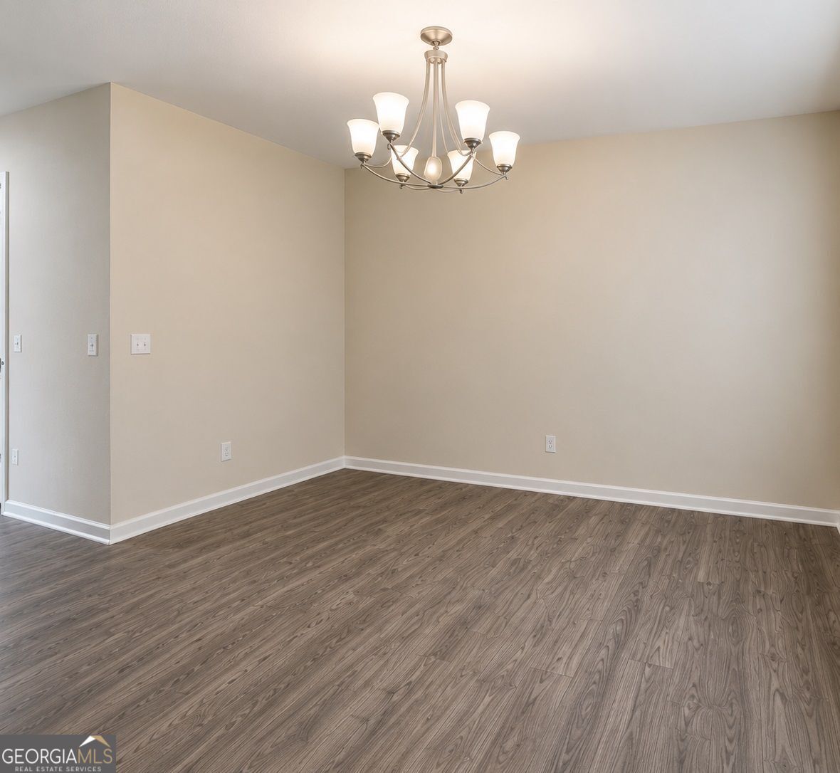515 Mcginnis Circle Property Photo 8