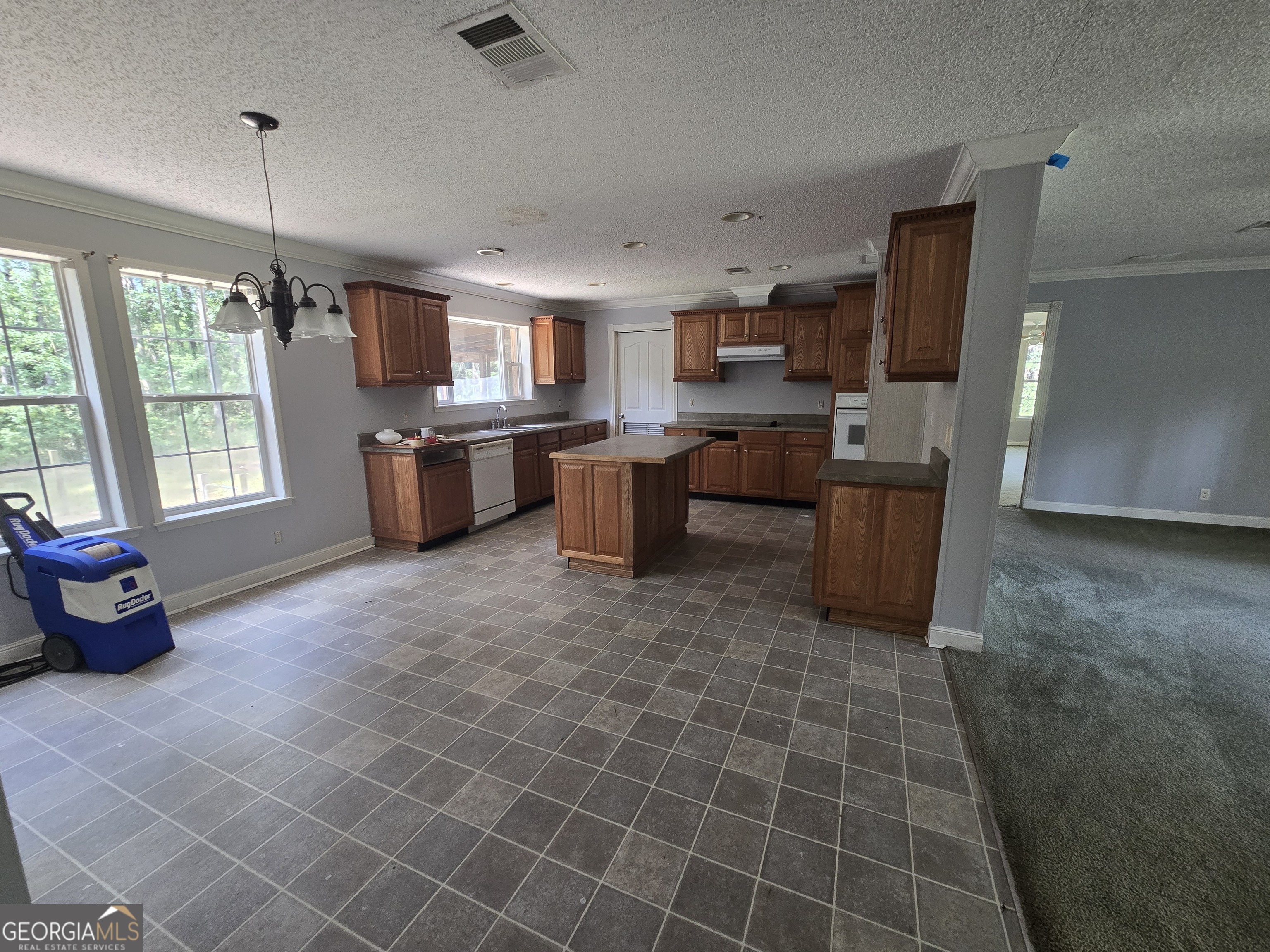 110 Bird Road Property Photo 10