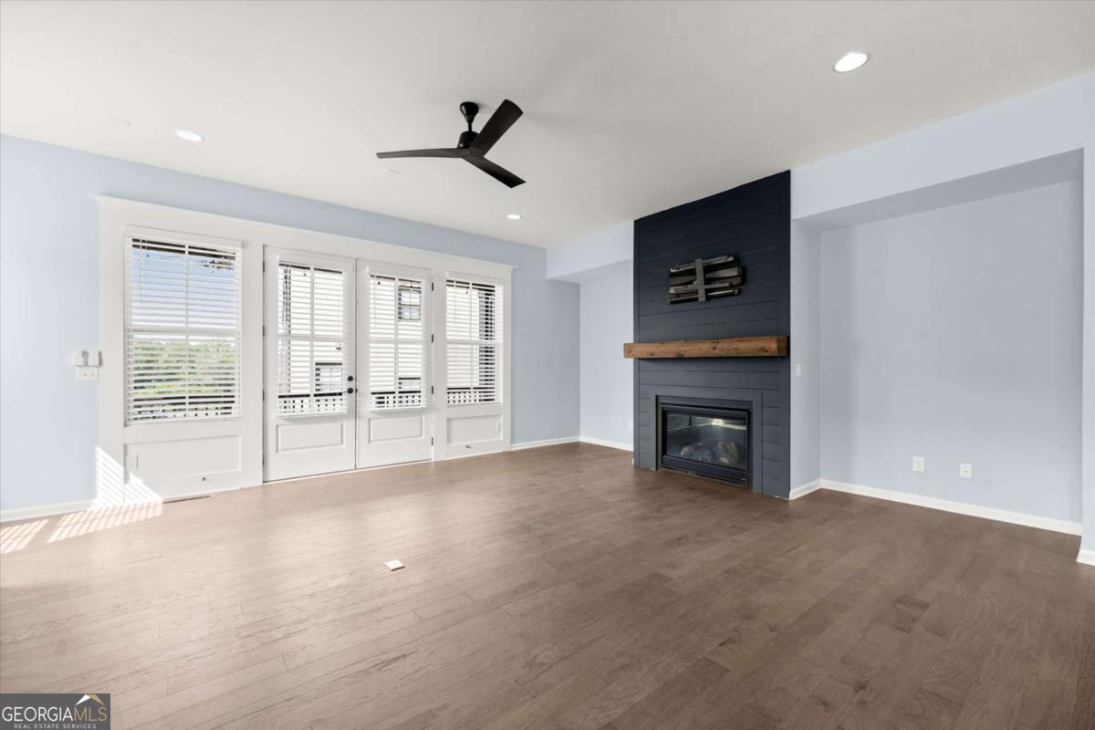 6460 Cortland Walk Property Photo 24