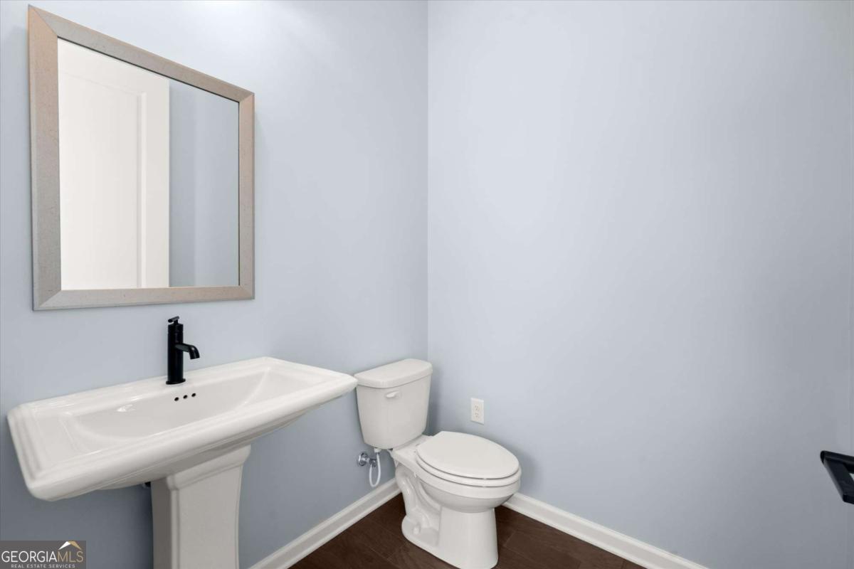 6460 Cortland Walk Property Photo 39