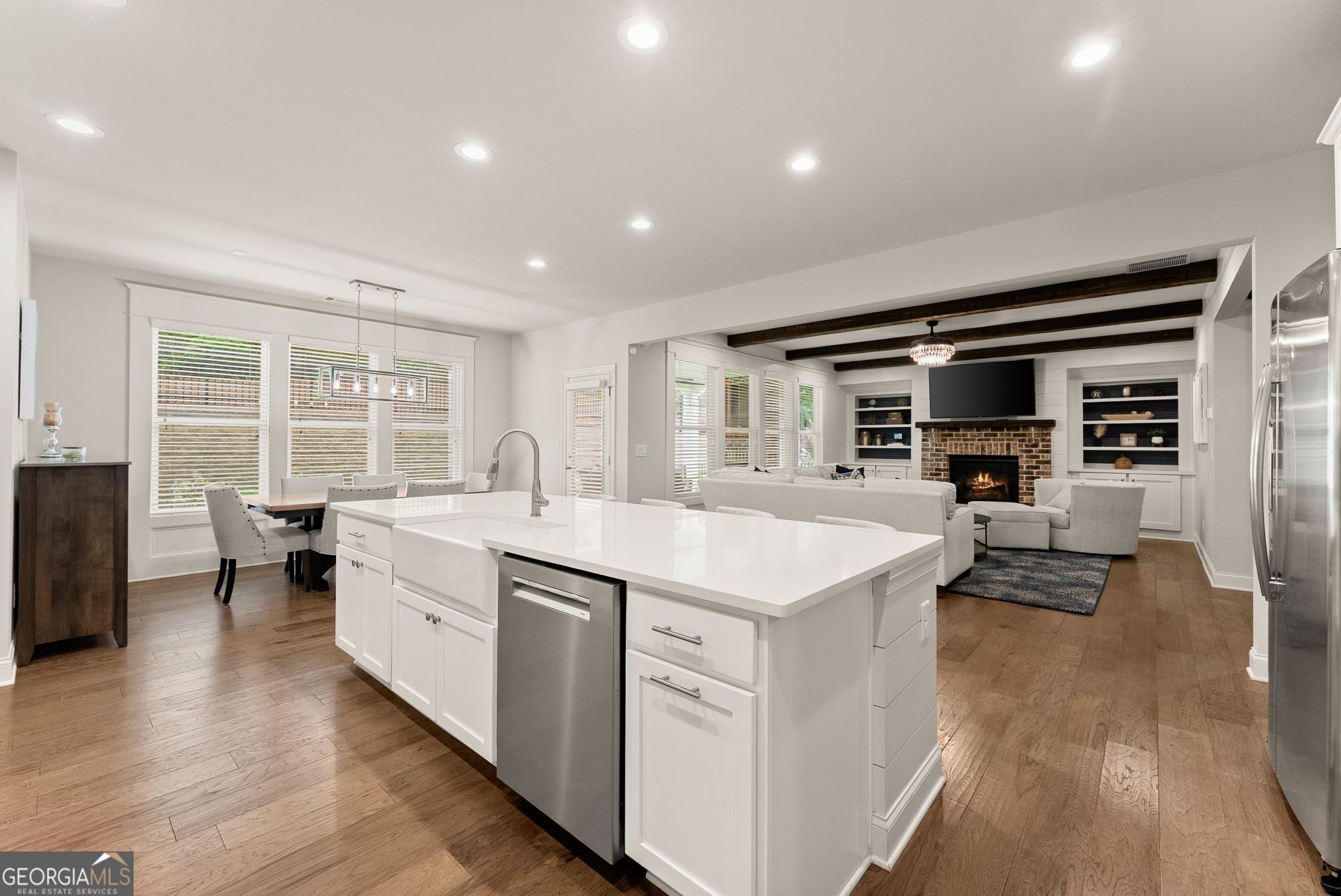 7066 Tree House Way Property Photo 12