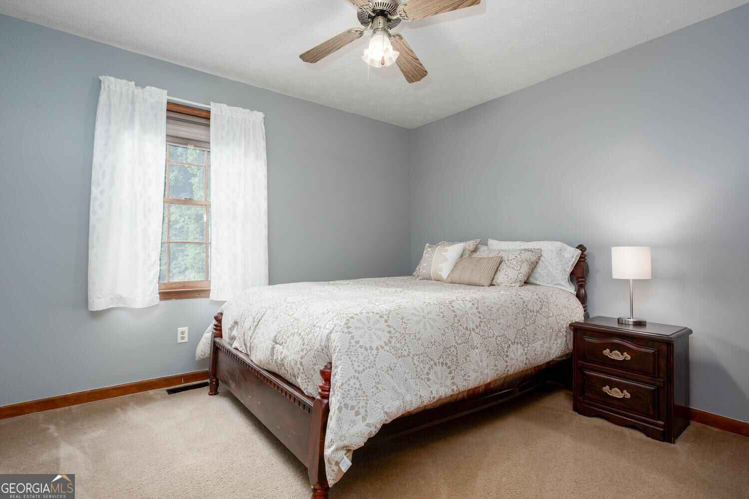 312 Harris Oaks Property Photo 12