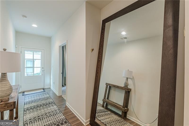 763 Dunlop Way Property Photo 5