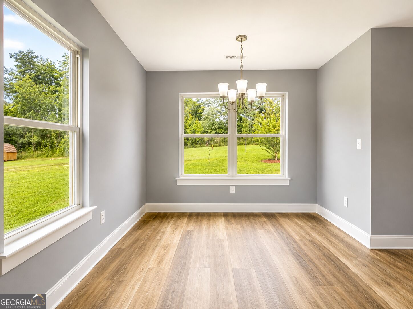 55 Skyline Hts Property Photo 11