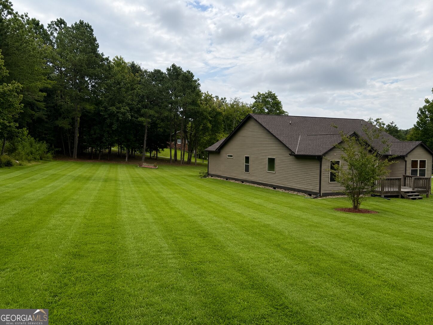 55 Skyline Hts Property Photo 38