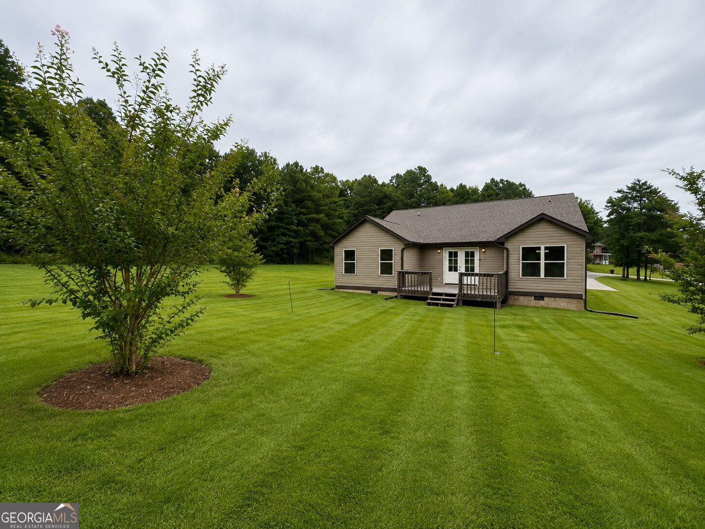 55 Skyline Hts Property Photo 39