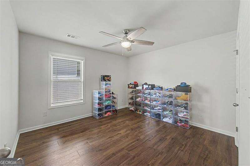 115 Silver Trace Property Photo 39