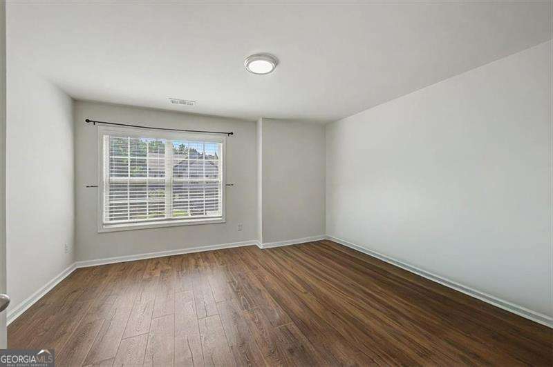 115 Silver Trace Property Photo 40