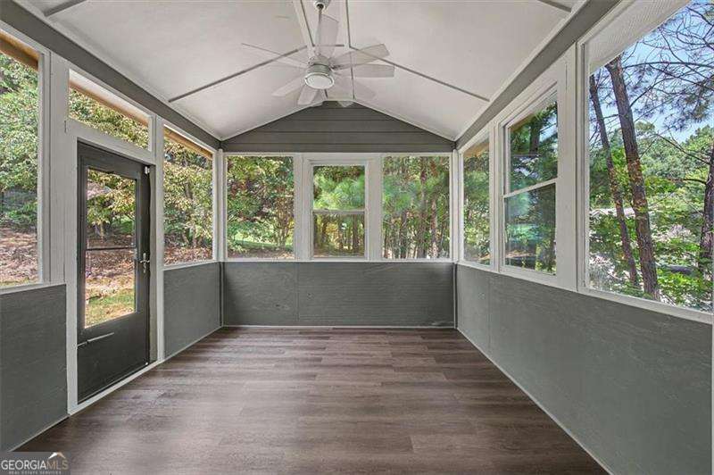 115 Silver Trace Property Photo 44