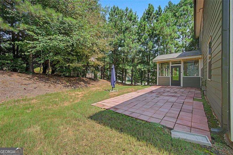 115 Silver Trace Property Photo 46