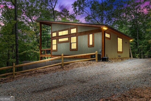 1360 Black Ankle Creek Road Property Photo 3