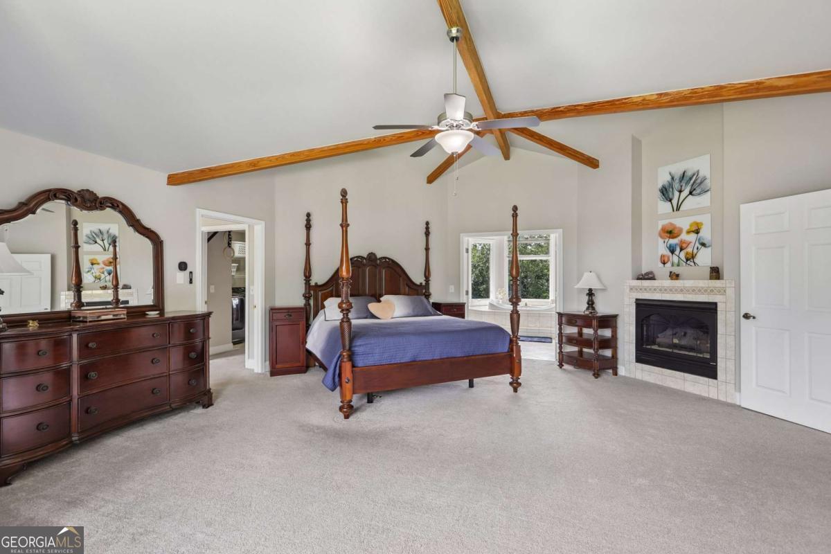 5748 Ridgewater Drive Property Photo 17