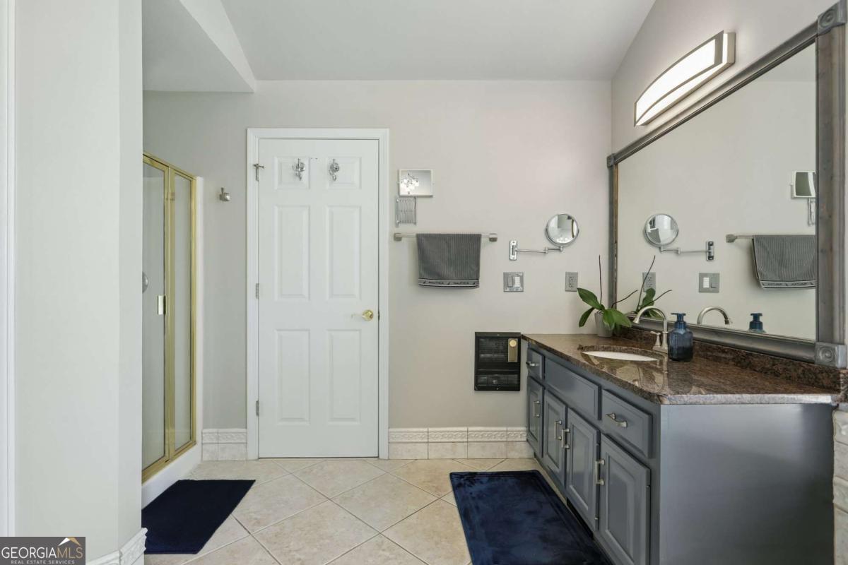 5748 Ridgewater Drive Property Photo 20