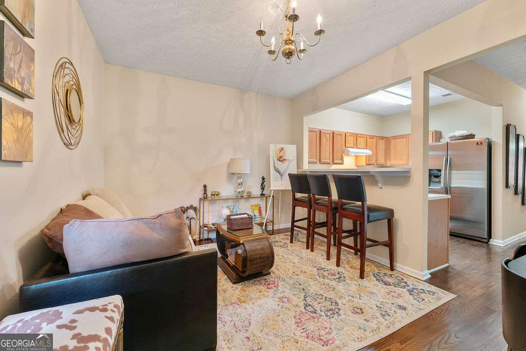 1343 Penhurst Drive Property Photo 6