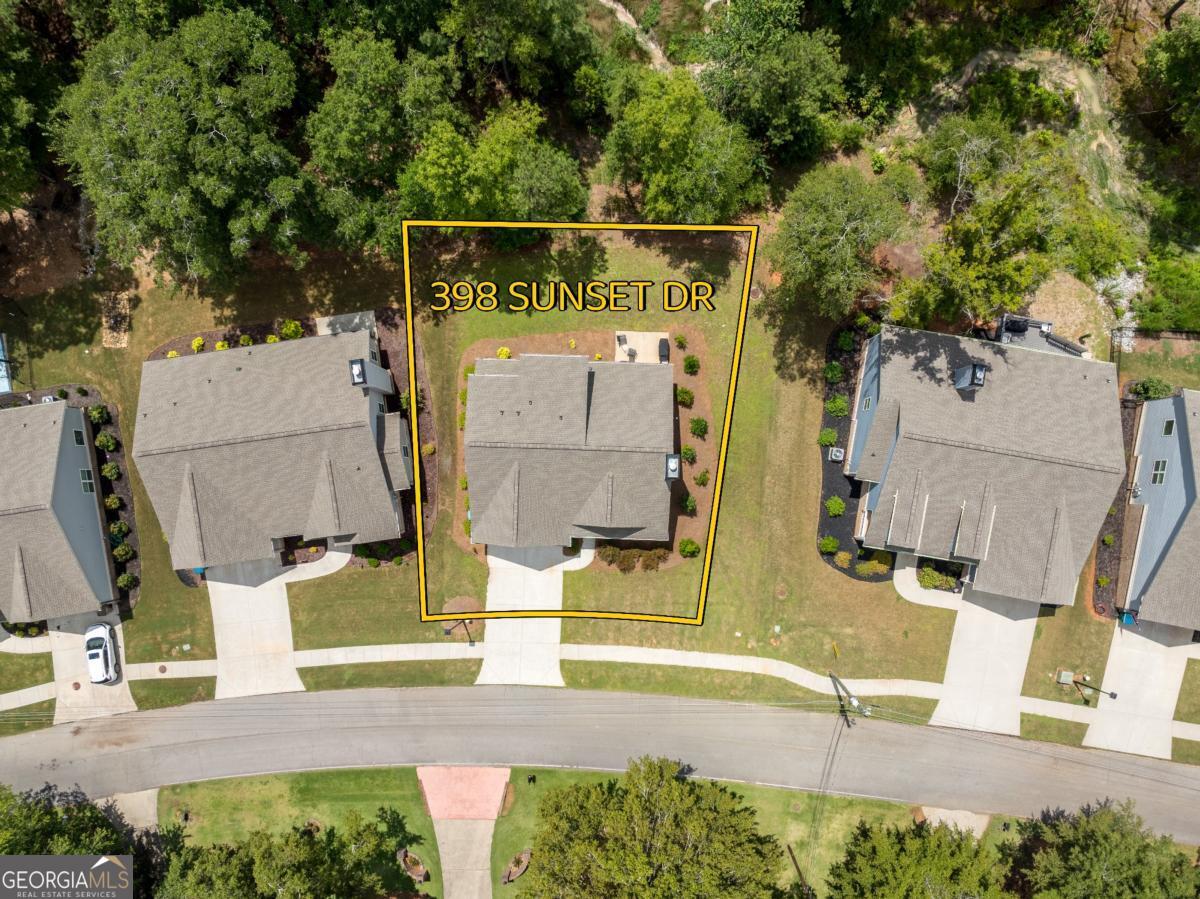 398 Sunset Drive Property Photo 49
