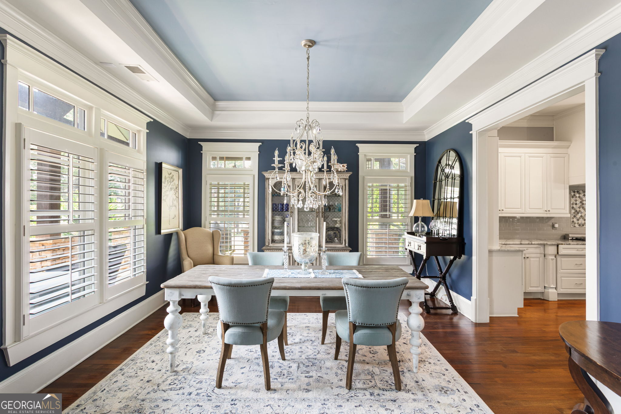 2019 Cambridge Avenue Property Photo 9