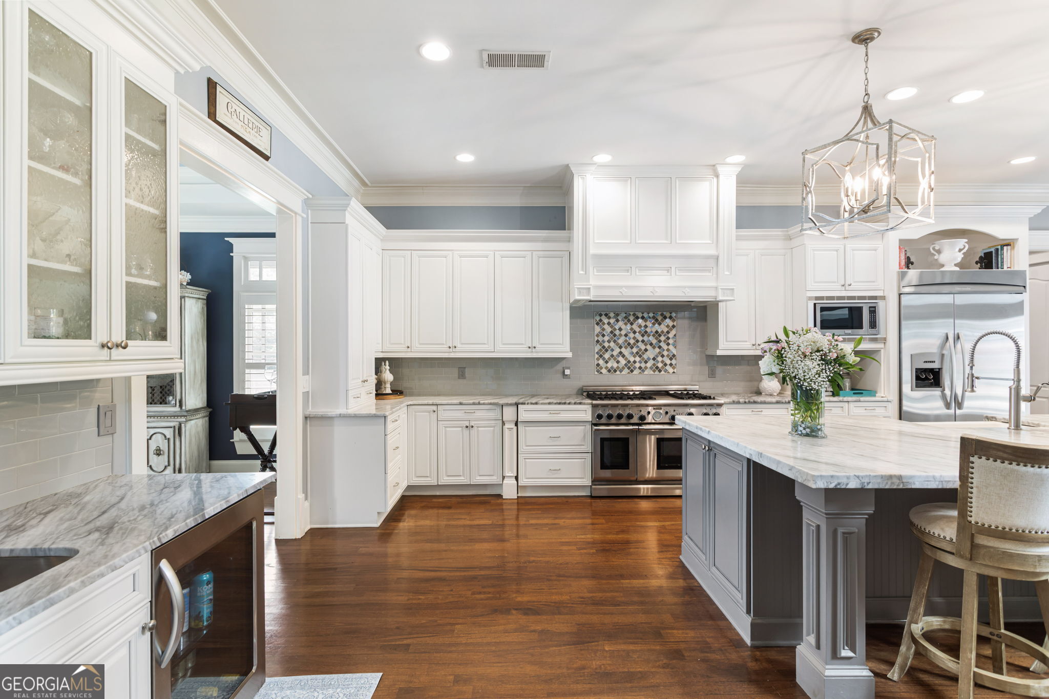 2019 Cambridge Avenue Property Photo 12
