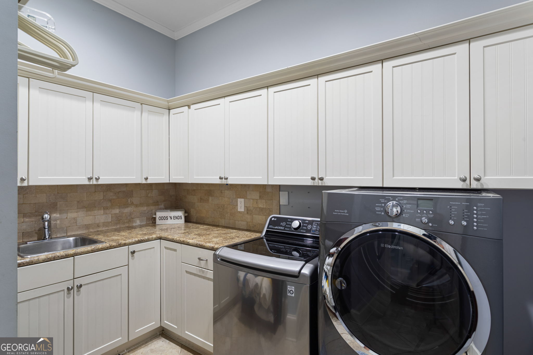 2019 Cambridge Avenue Property Photo 25