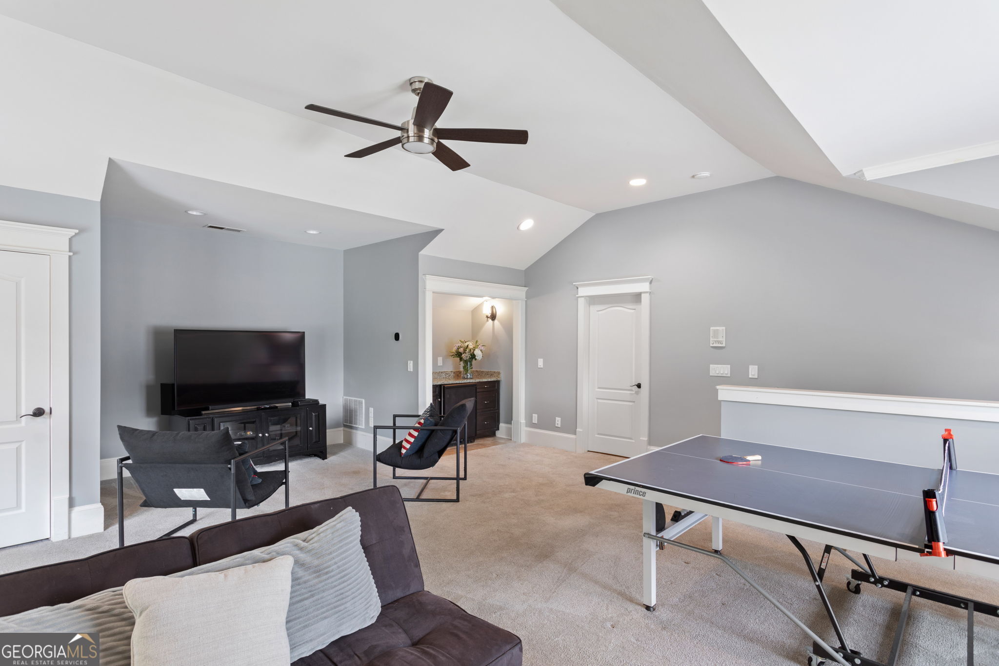 2019 Cambridge Avenue Property Photo 27