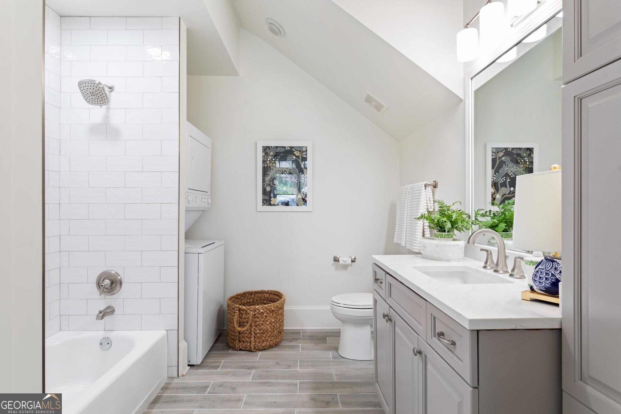 2019 Cambridge Avenue Property Photo 35
