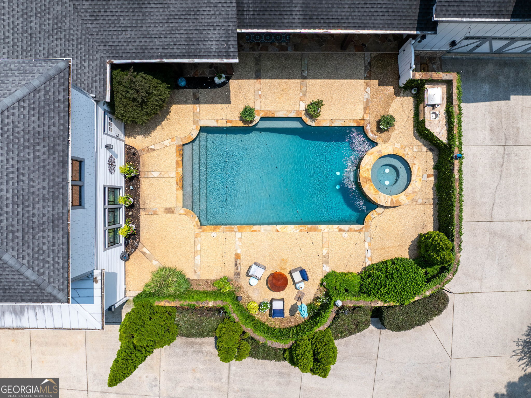 2019 Cambridge Avenue Property Photo 42