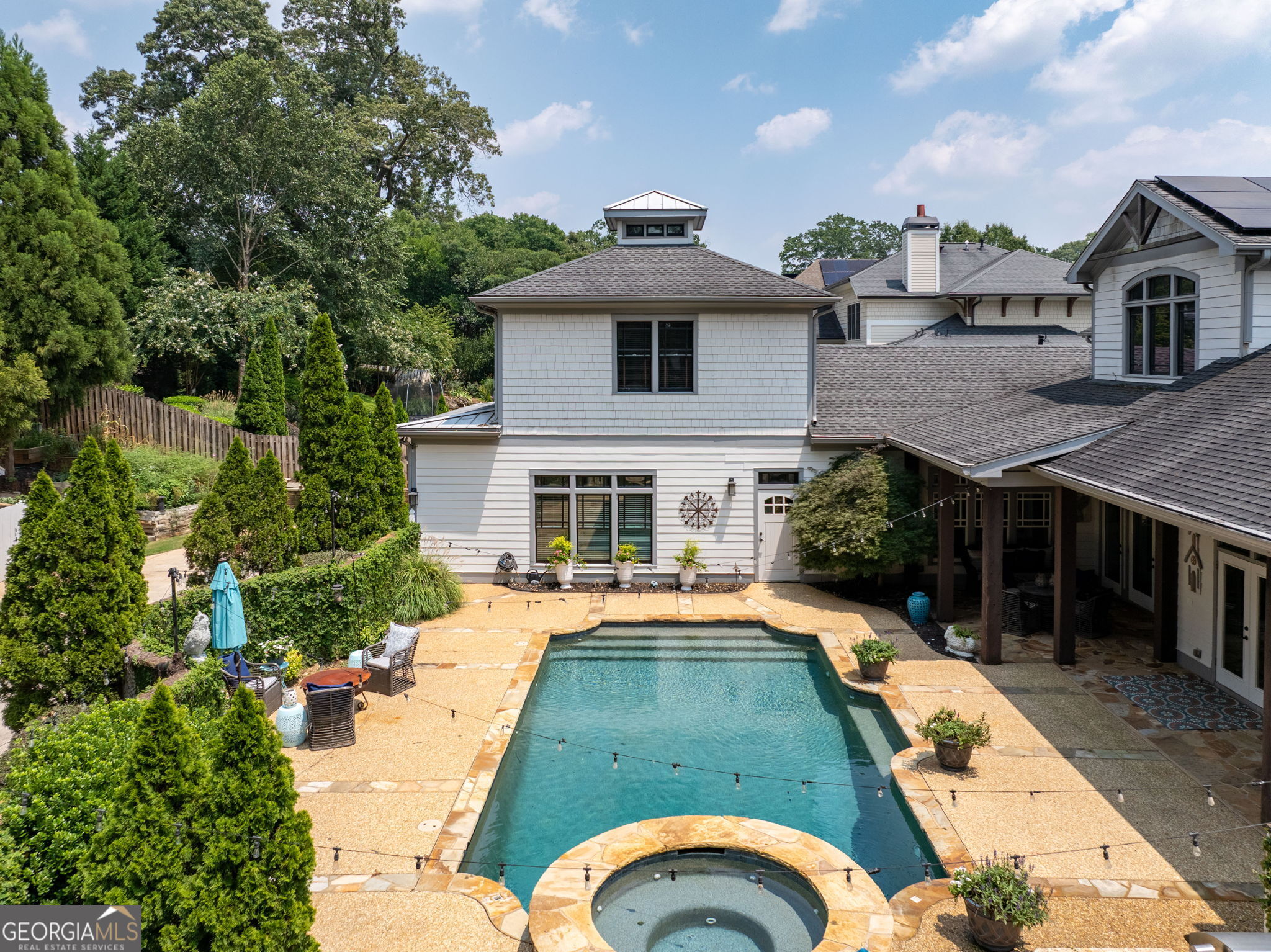 2019 Cambridge Avenue Property Photo 44