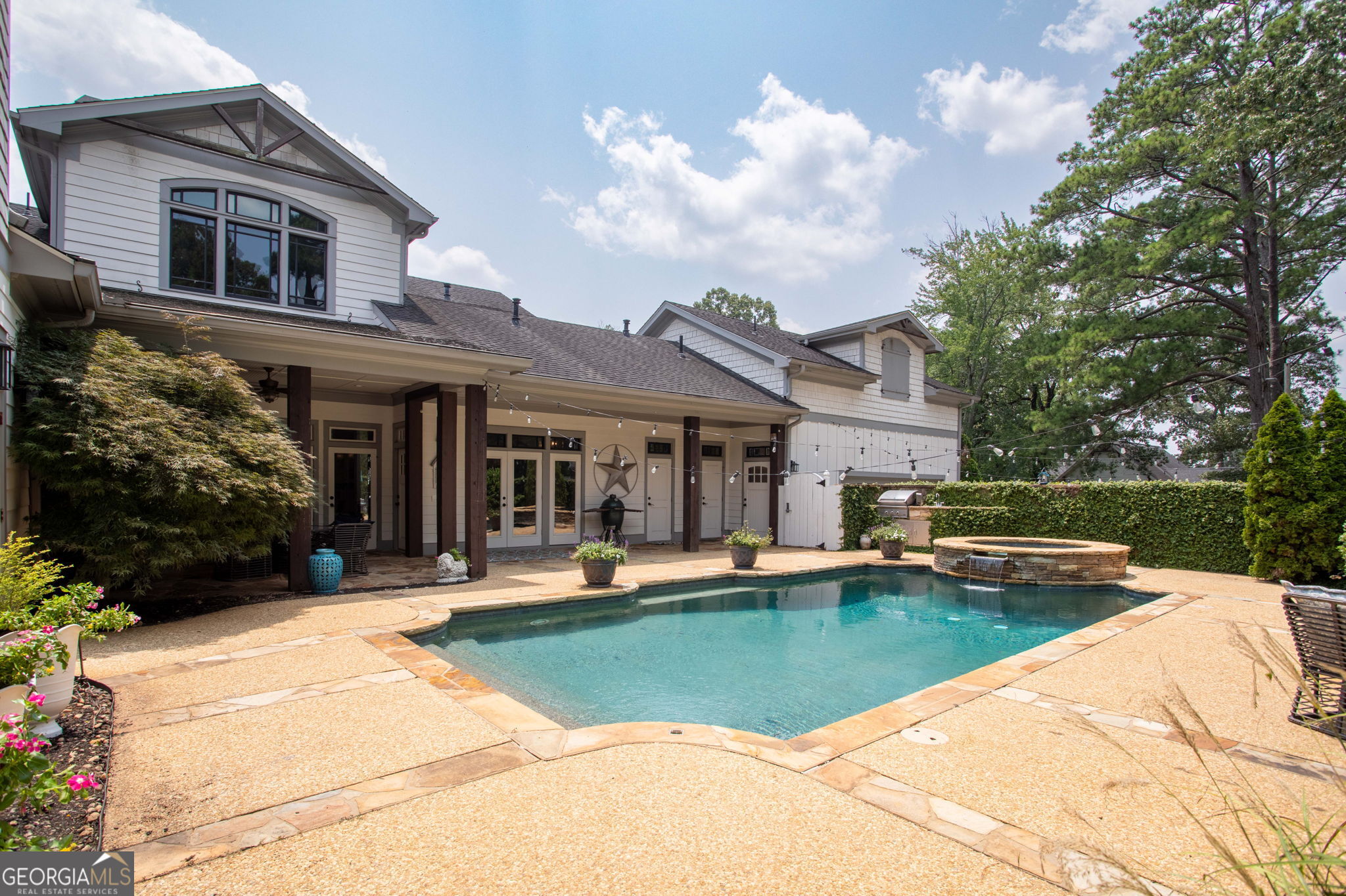2019 Cambridge Avenue Property Photo 47