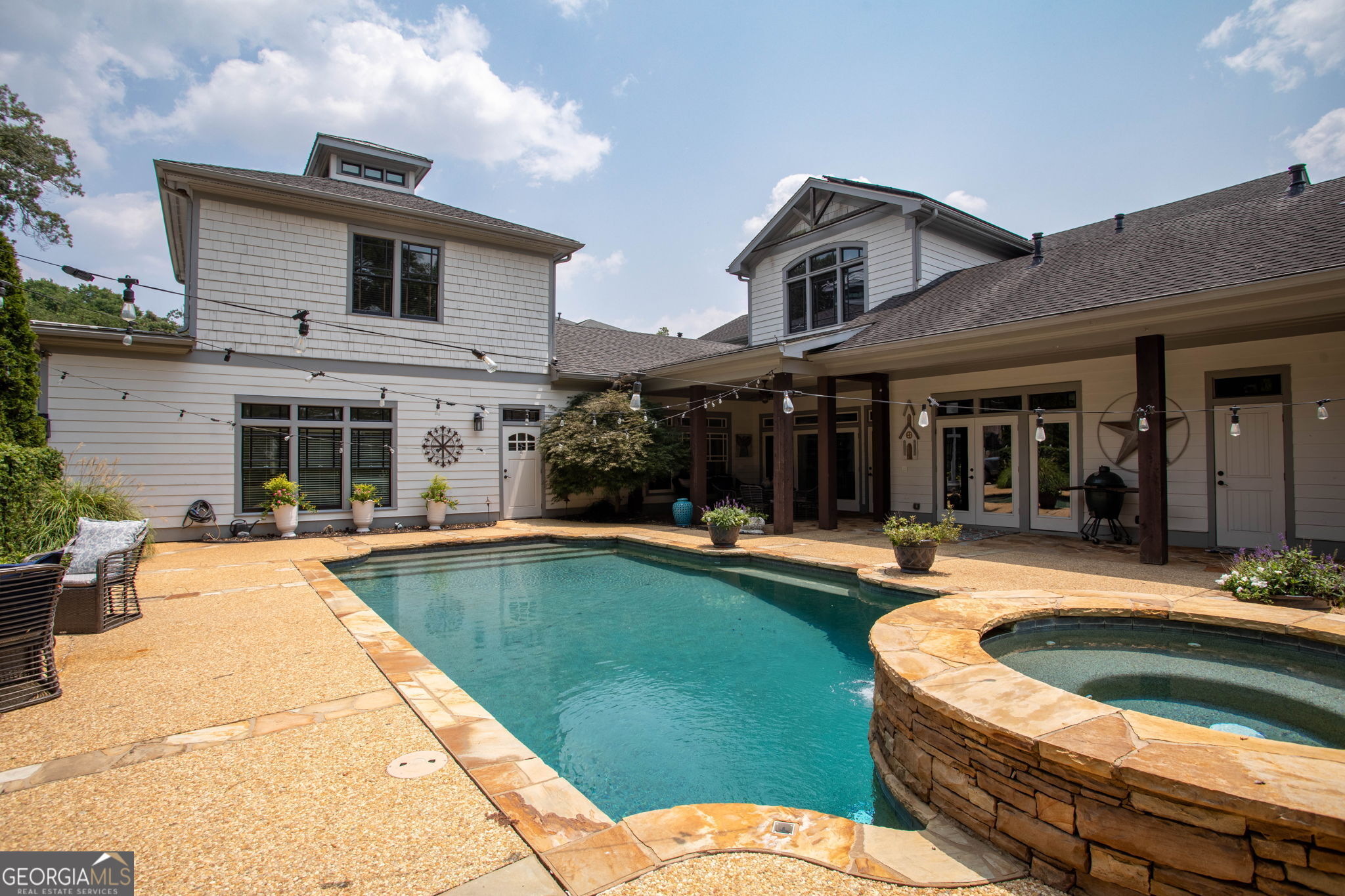 2019 Cambridge Avenue Property Photo 48