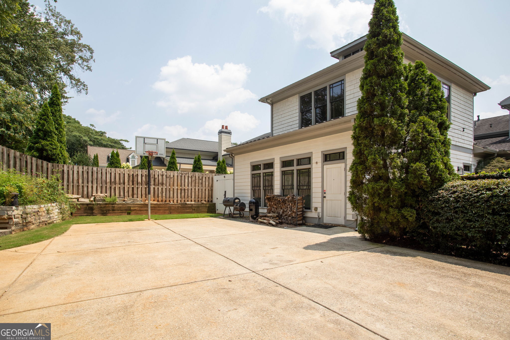 2019 Cambridge Avenue Property Photo 52