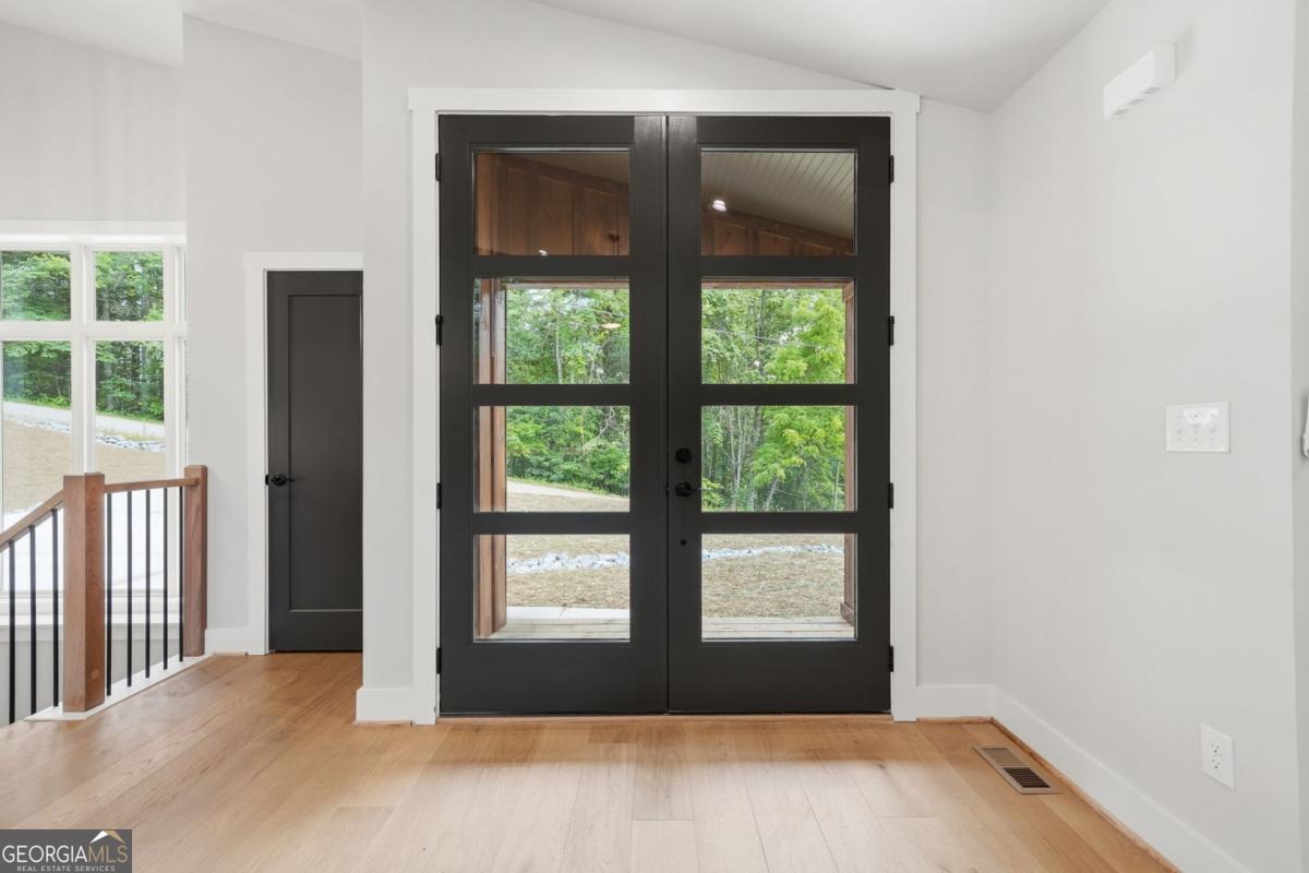 257 Gallery Court Property Photo 13