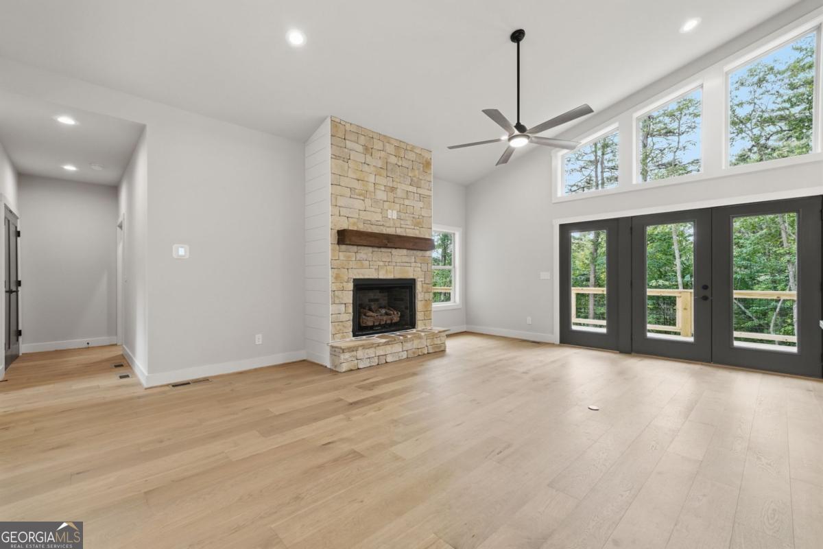 257 Gallery Court Property Photo 17
