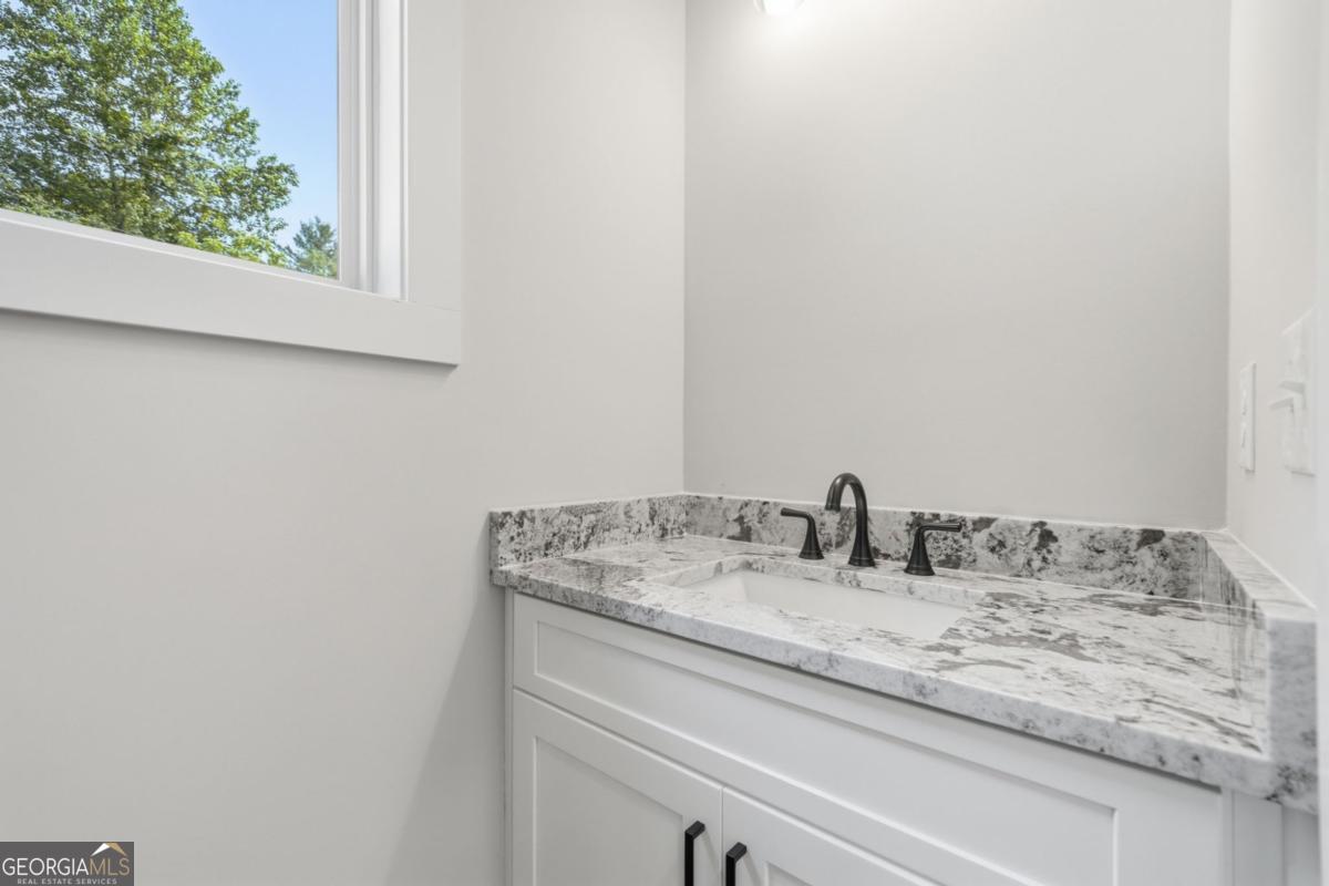 257 Gallery Court Property Photo 27