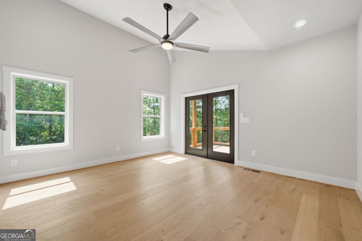 257 Gallery Court Property Photo 30