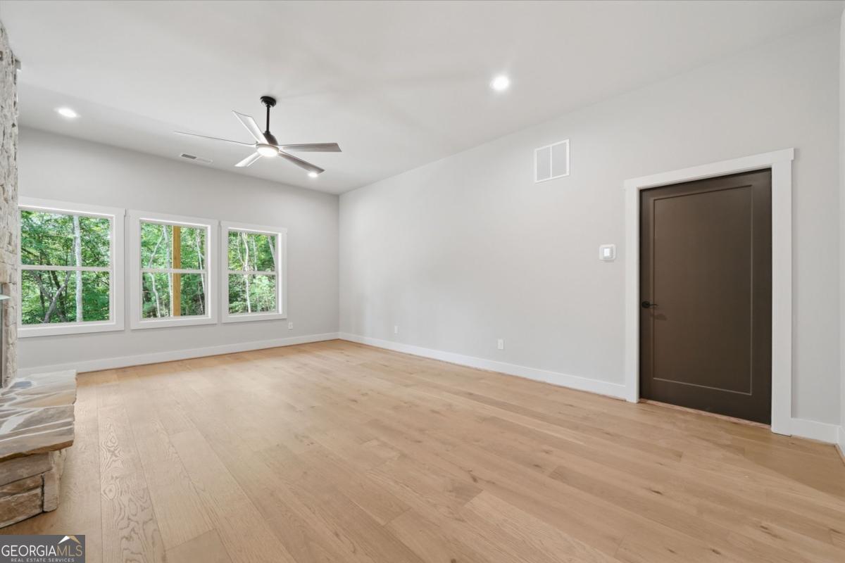 257 Gallery Court Property Photo 37