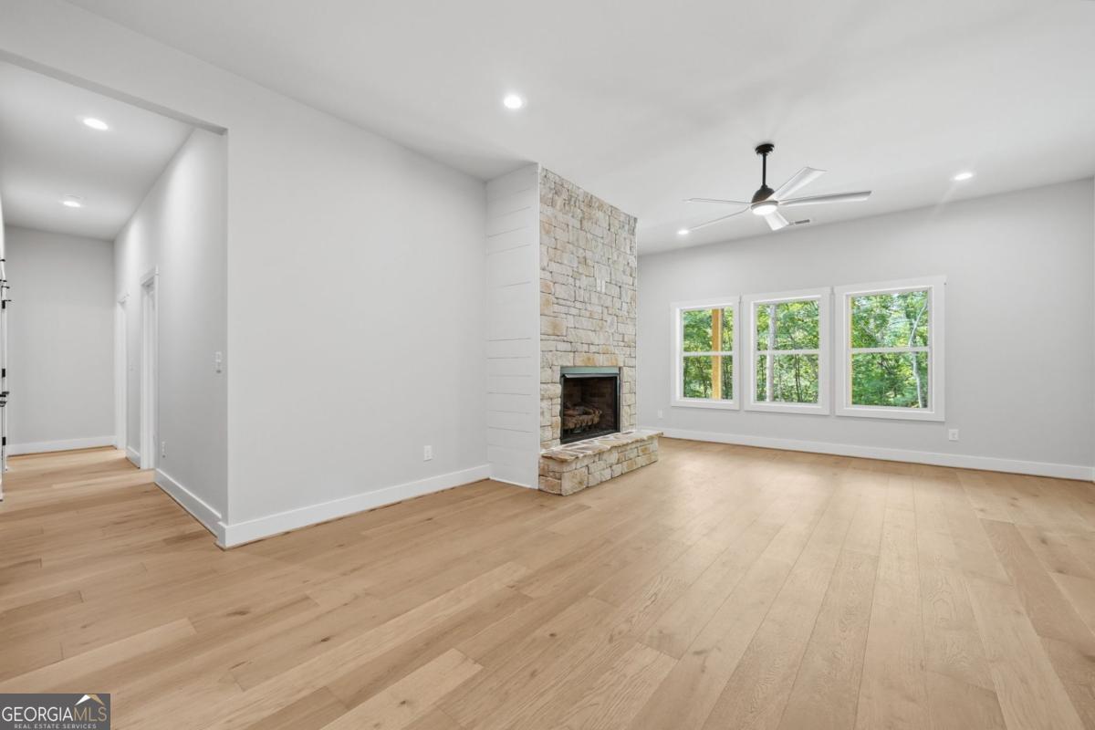 257 Gallery Court Property Photo 38