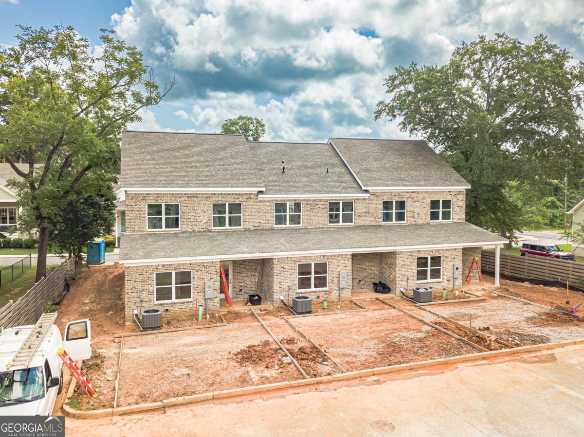 316 Milledge Avenue Property Photo 3