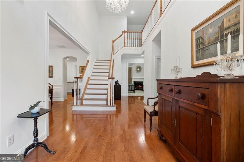 6485 Glen Oaks Lane Property Photo 4