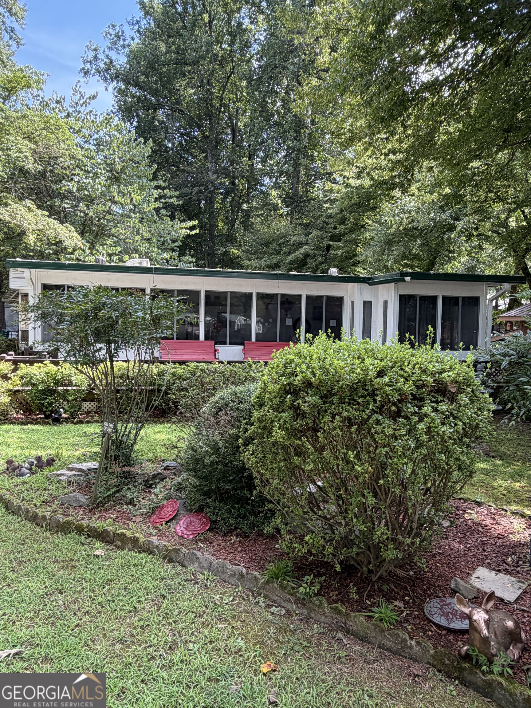 55 Riverside Pl Place Property Photo 1
