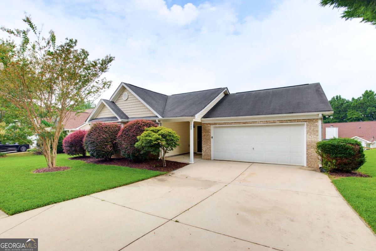 109 Remington Place Drive Property Photo 1