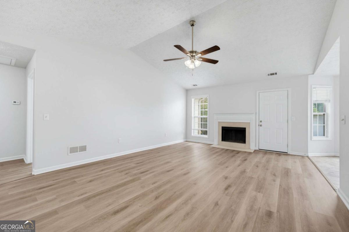 109 Remington Place Drive Property Photo 2