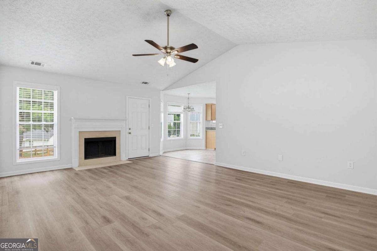 109 Remington Place Drive Property Photo 3