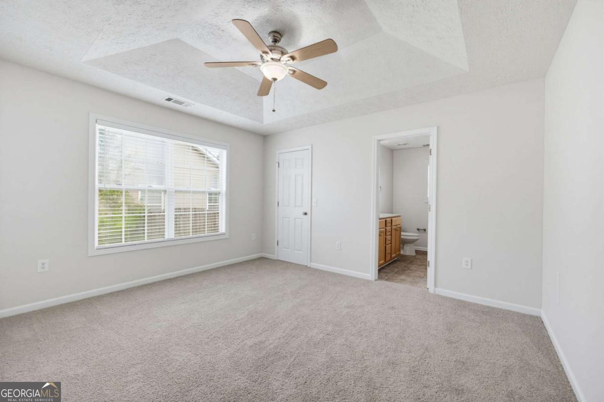 109 Remington Place Drive Property Photo 8