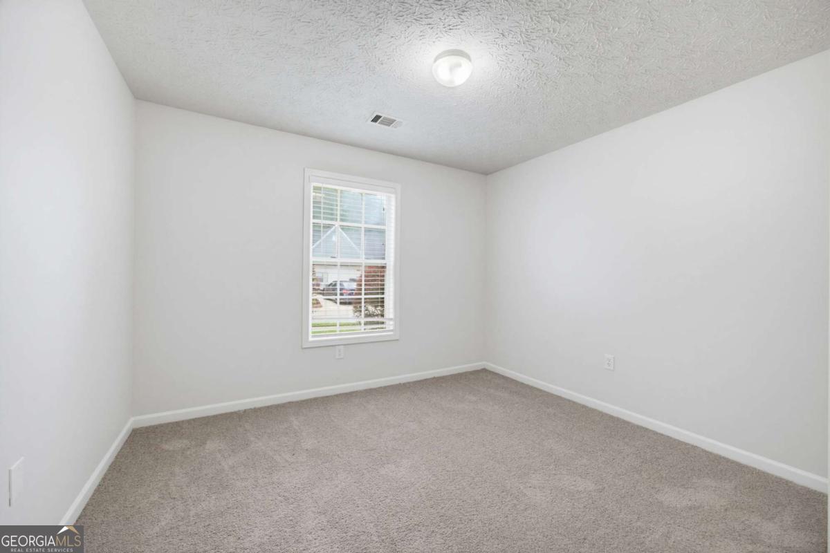 109 Remington Place Drive Property Photo 13