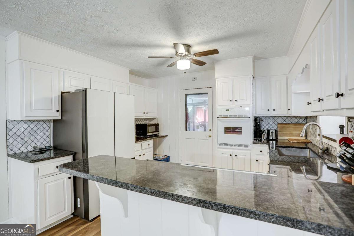 188 Pine Forest Drive Property Photo 8
