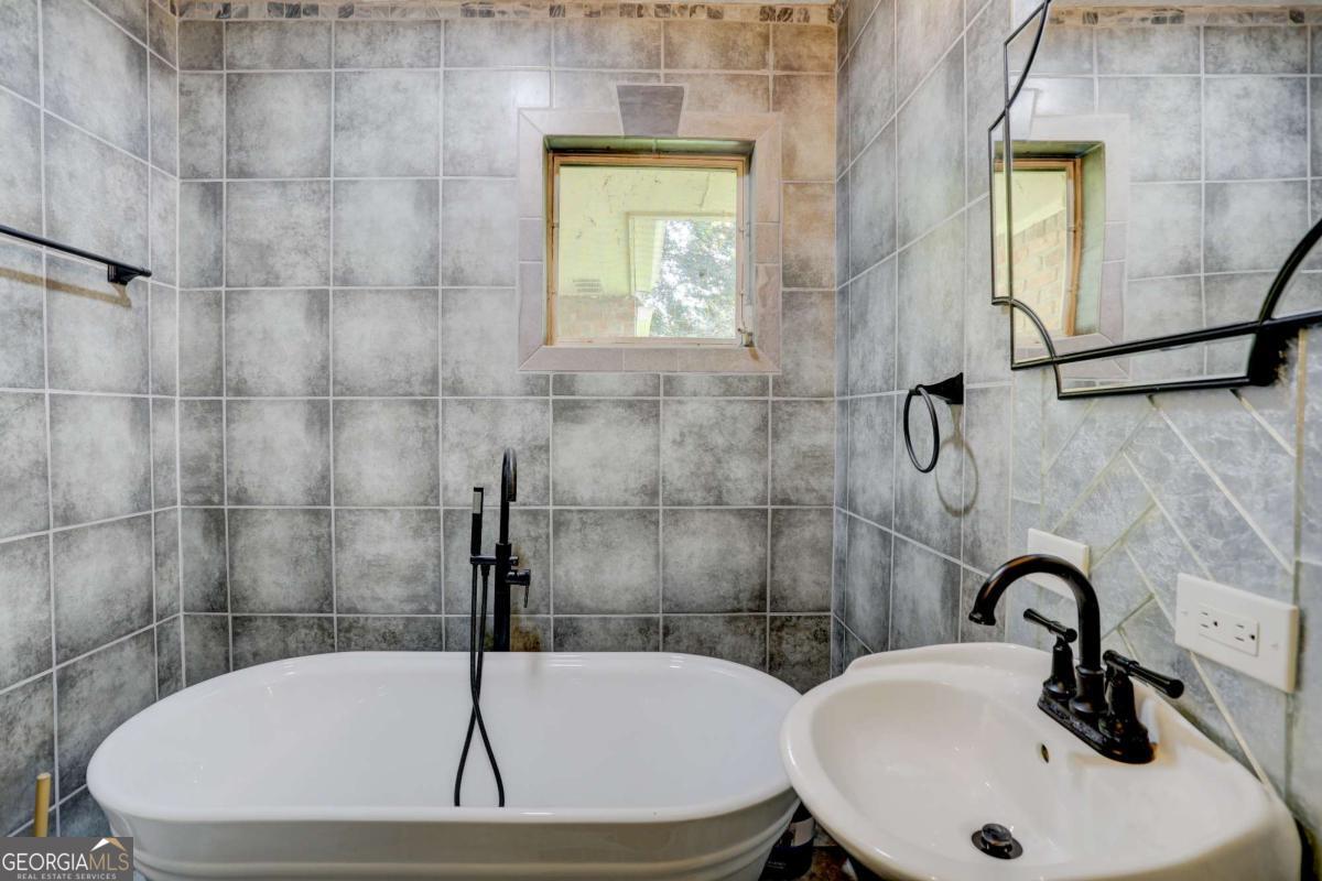 188 Pine Forest Drive Property Photo 19