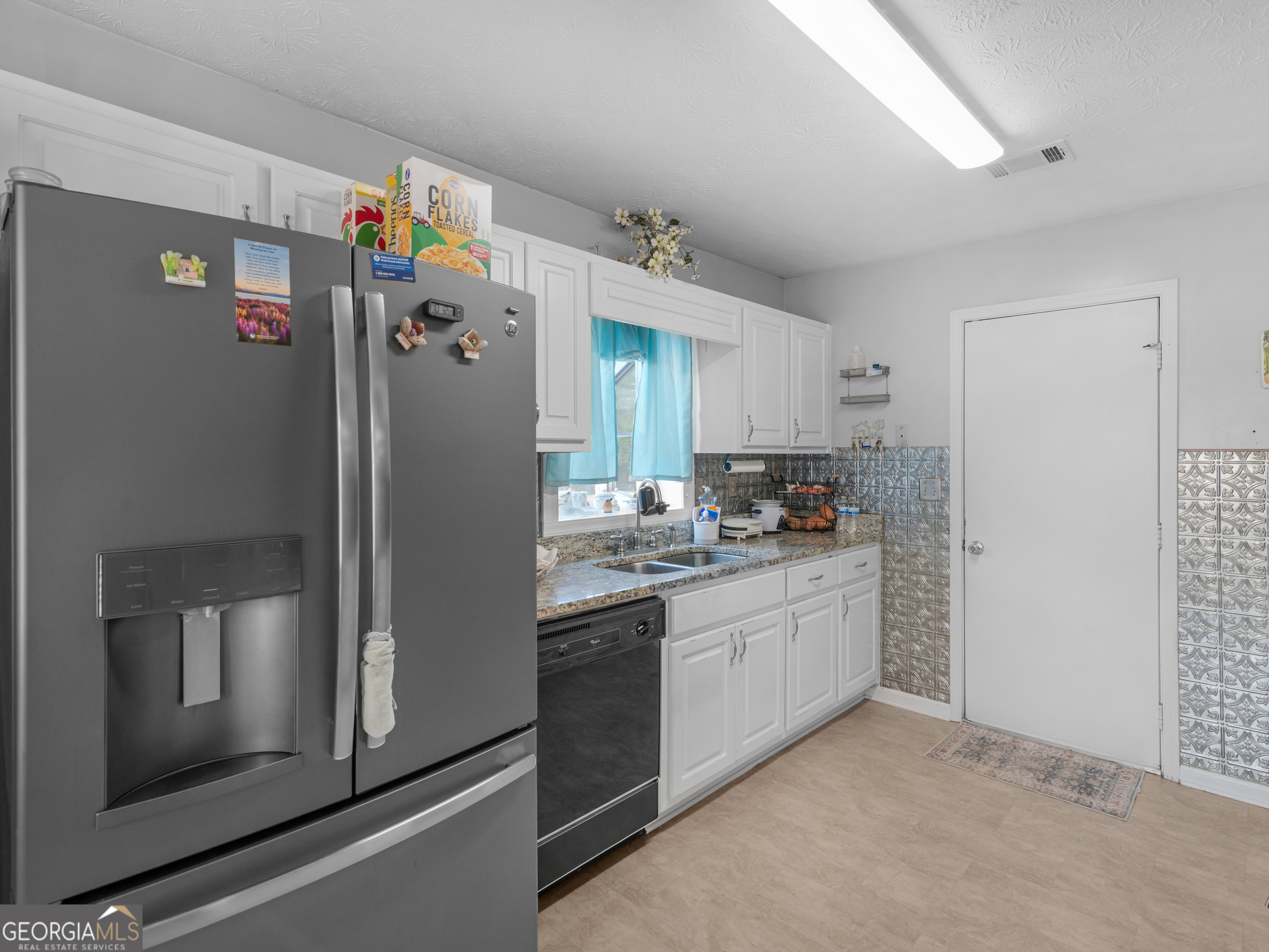 109 Summerfield Drive Property Photo 12