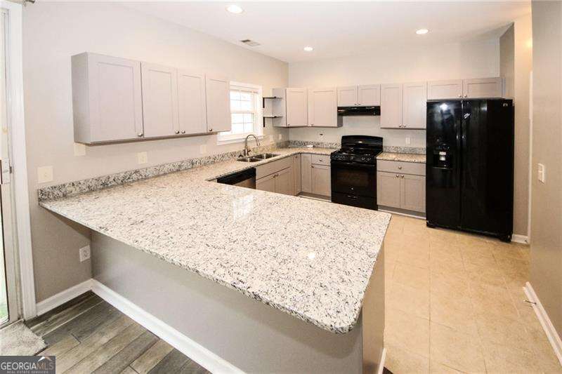 170 Windcroft Lane Property Photo 10